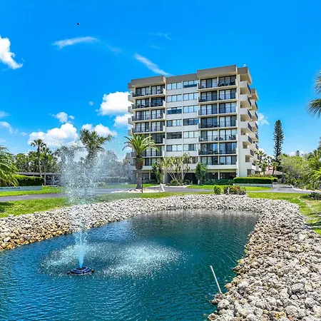 Our House At The Beach - West Tower